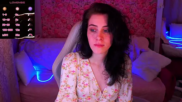 CurleyBlueEyes online show from 03-24-26, 02:33