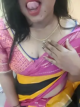 Snapshot of Ramya_456 chatting on 04-24-26, 05:32 Ramya 456 online show from 04-24-26, 05:32