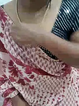 Snapshot of Ramya_456 chatting on 05-11-26, 05:24 Ramya 456 online show from 05-11-26, 05:24