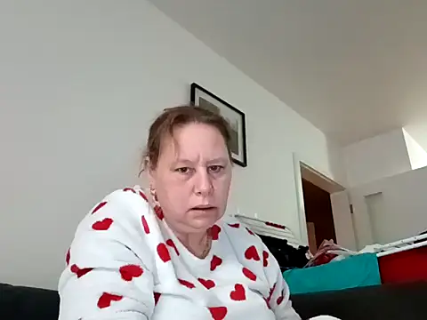 Snapshot of Jahudka47 chatting on 03-28-26, 04:17 Jahudka47 online show from 03-28-26, 04:17