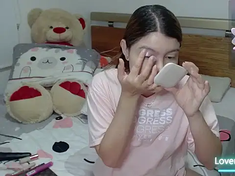 honey-blossom online show from 03-30-26, 09:21