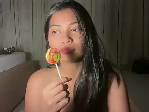 zafarina 18 online show from 04-14-26, 02:34