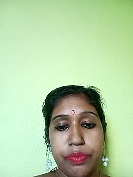 bannerjeesneha20 online show from 05-17-26, 09:17