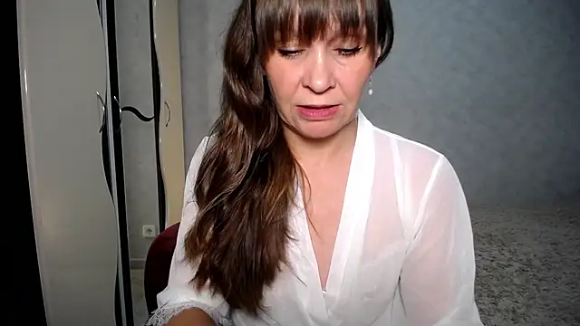 Snapshot of eastern_fairy_talee chatting on 06-25-26, 05:39 eastern fairy talee online show from 06-25-26, 05:39