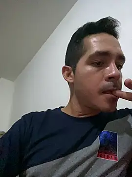 Gabriel leon33 online show from 07-04-26, 04:18