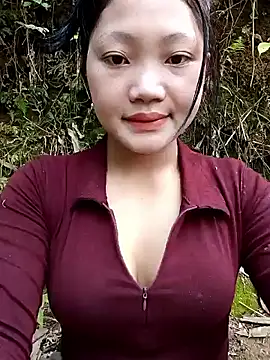 Bethiencute online show from 03-27-26, 07:36