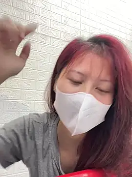 Bethiencute online show from 04-19-26, 08:24