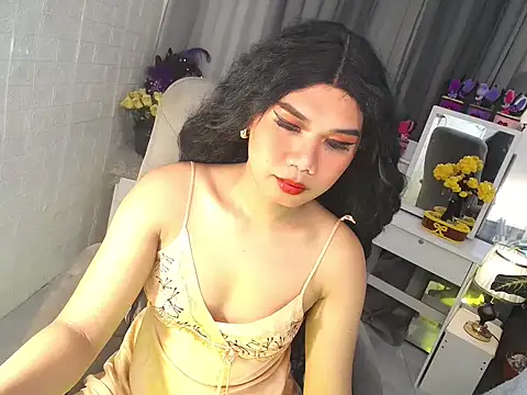Snapshot of Yourgorgeousmarge chatting on 05-25-26, 01:33 Yourgorgeousmarge online show from 05-25-26, 01:33