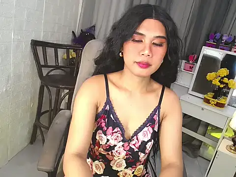 Snapshot of Yourgorgeousmarge chatting on 05-28-26, 02:20 Yourgorgeousmarge online show from 05-28-26, 02:20