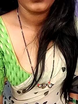 Snapshot of Sexyteacher143 chatting on 05-08-26, 05:29 Sexyteacher143 online show from 05-08-26, 05:29