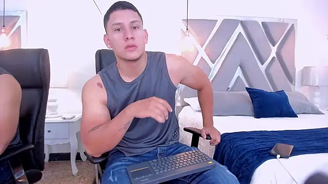 Chriss Diamond online show from 04-03-26, 07:56