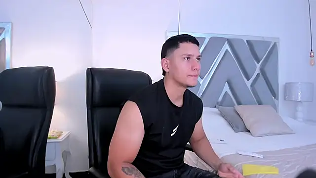 Chriss Diamond online show from 04-05-26, 09:12