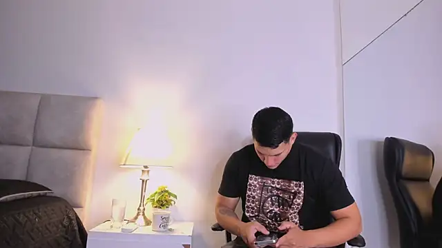 Chriss Diamond online show from 07-09-26, 08:35