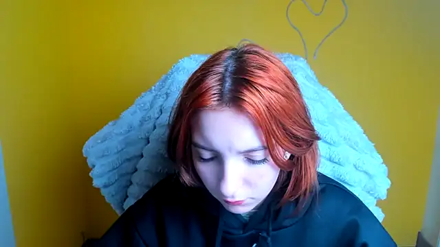 Butterfly Milly online show from 04-19-26, 06:02
