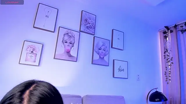 emilydolly  online show from 05-31-26, 01:29