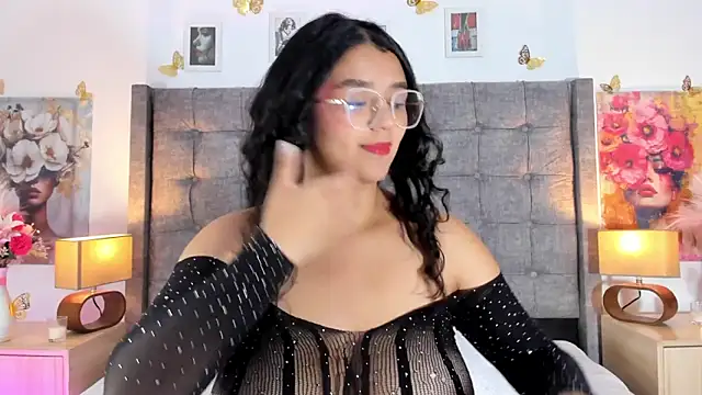 SamantaAristizabal2 online show from 05-15-26, 11:06