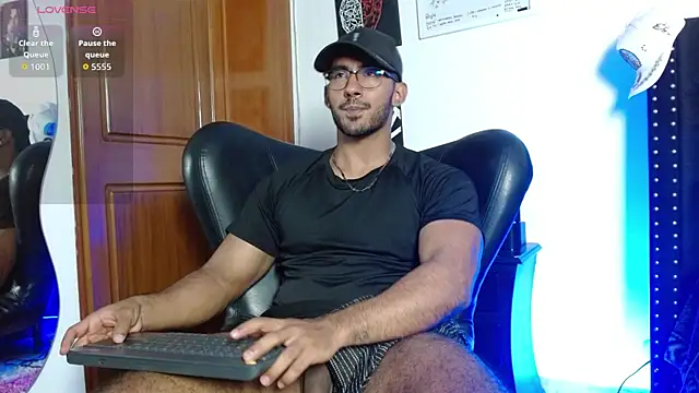 romanpearce  online show from 05-20-26, 04:18