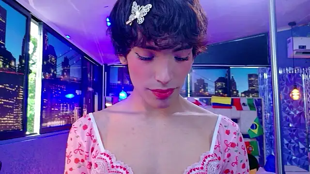 IsaacNovaa online show from 06-25-26, 08:57