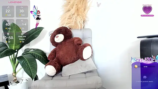 DakotaStills  online show from 04-15-26, 01:29