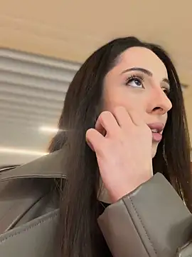 Hottiem4 online show from 04-23-26, 02:41