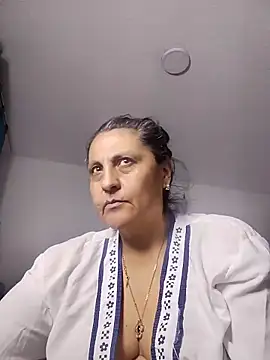 Merlyna Goldenss online show from 04-08-26, 04:45