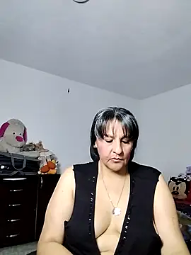 Merlyna Goldenss online show from 04-22-26, 02:58