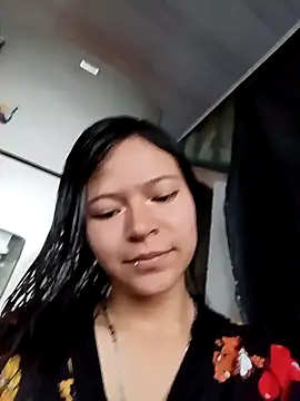 Snapshot of Ninffa_sweet21 chatting on 04-06-26, 10:54 Ninffa sweet21 online show from 04-06-26, 10:54