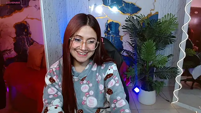 Tiiana tay online show from 05-03-26, 03:12