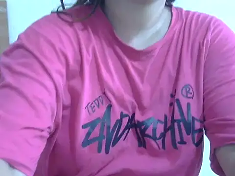 Snapshot of shivi_jaan chatting on 06-11-26, 04:10 shivi jaan online show from 06-11-26, 04:10