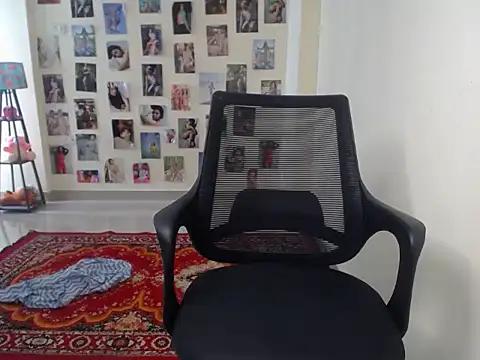 Snapshot of sweety_gaur chatting on 04-24-26, 05:21 sweety gaur online show from 04-24-26, 05:21