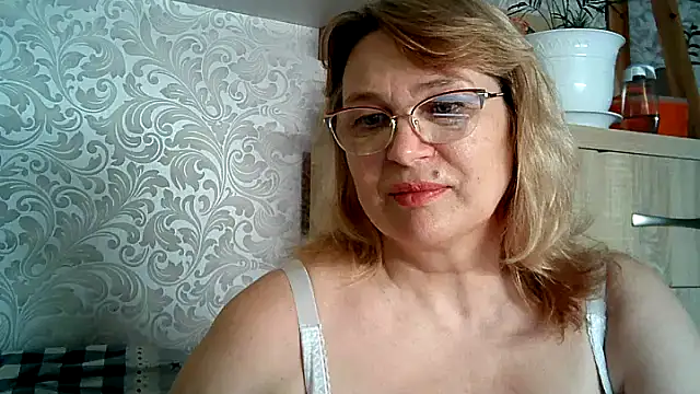Alina-malina66 online show from 06-10-26, 09:14