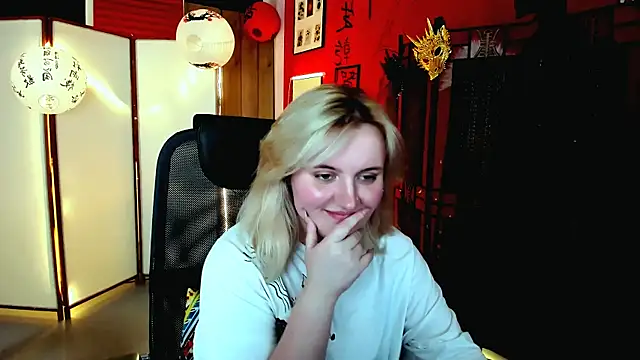 KathyBriggs online show from 05-16-26, 10:36