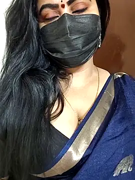 Snapshot of Anushka_flower chatting on 06-01-26, 02:57 Anushka flower online show from 06-01-26, 02:57