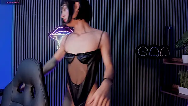 Jostyn rous online show from 05-22-26, 01:17