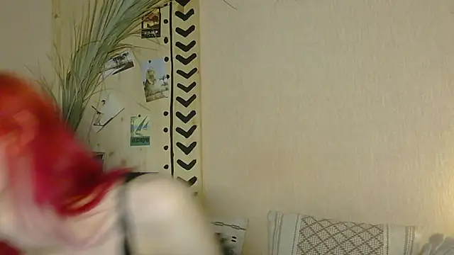 Kirana Hayes online show from 05-11-26, 04:04