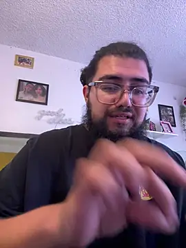 Snapshot of dpenguino chatting on 04-01-26, 05:10 dpenguino online show from 04-01-26, 05:10