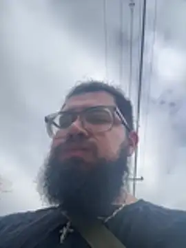 Snapshot of dpenguino chatting on 04-09-26, 03:50 dpenguino online show from 04-09-26, 03:50