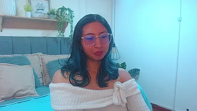 Violet 2003 online show from 03-27-26, 01:55