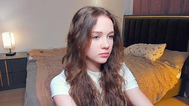 Snapshot of SharriSang chatting on 04-26-26, 07:17 SharriSang online show from 04-26-26, 07:17