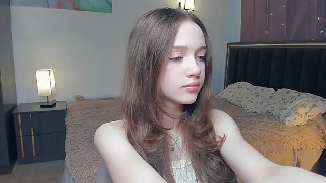 Snapshot of SharriSang chatting on 05-18-26, 07:14 SharriSang online show from 05-18-26, 07:14