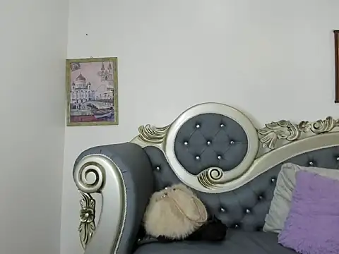 JADE-ESMERALDA online show from 04-02-26, 07:55