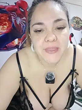 Natashablade   online show from 06-14-26, 02:30