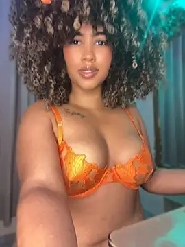 Kendra curly online show from 07-11-26, 10:33