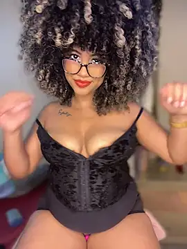 Kendra curly online show from 08-07-26, 06:37