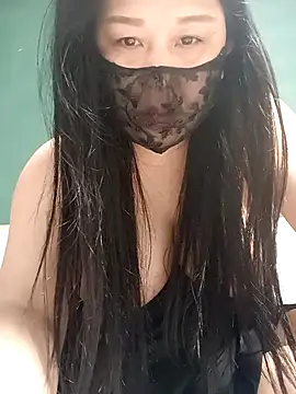 Snapshot of Llpl326 chatting on 03-29-26, 01:49 Llpl326 online show from 03-29-26, 01:49