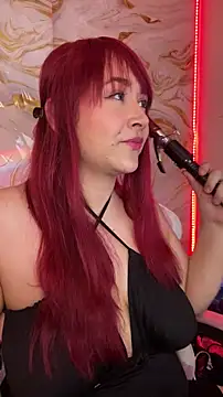 Snapshot of SweetLittleRed chatting on 03-29-26, 11:27 SweetLittleRed online show from 03-29-26, 11:27