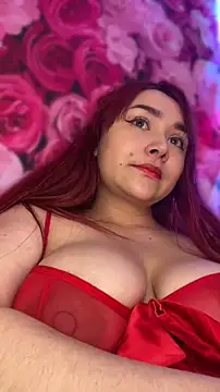 Snapshot of SweetLittleRed chatting on 04-13-26, 10:10 SweetLittleRed online show from 04-13-26, 10:10