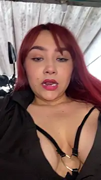 Snapshot of SweetLittleRed chatting on 04-16-26, 03:13 SweetLittleRed online show from 04-16-26, 03:13