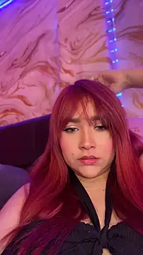 Snapshot of SweetLittleRed chatting on 04-20-26, 03:15 SweetLittleRed online show from 04-20-26, 03:15