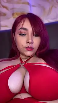 Snapshot of SweetLittleRed chatting on 05-10-26, 11:21 SweetLittleRed online show from 05-10-26, 11:21